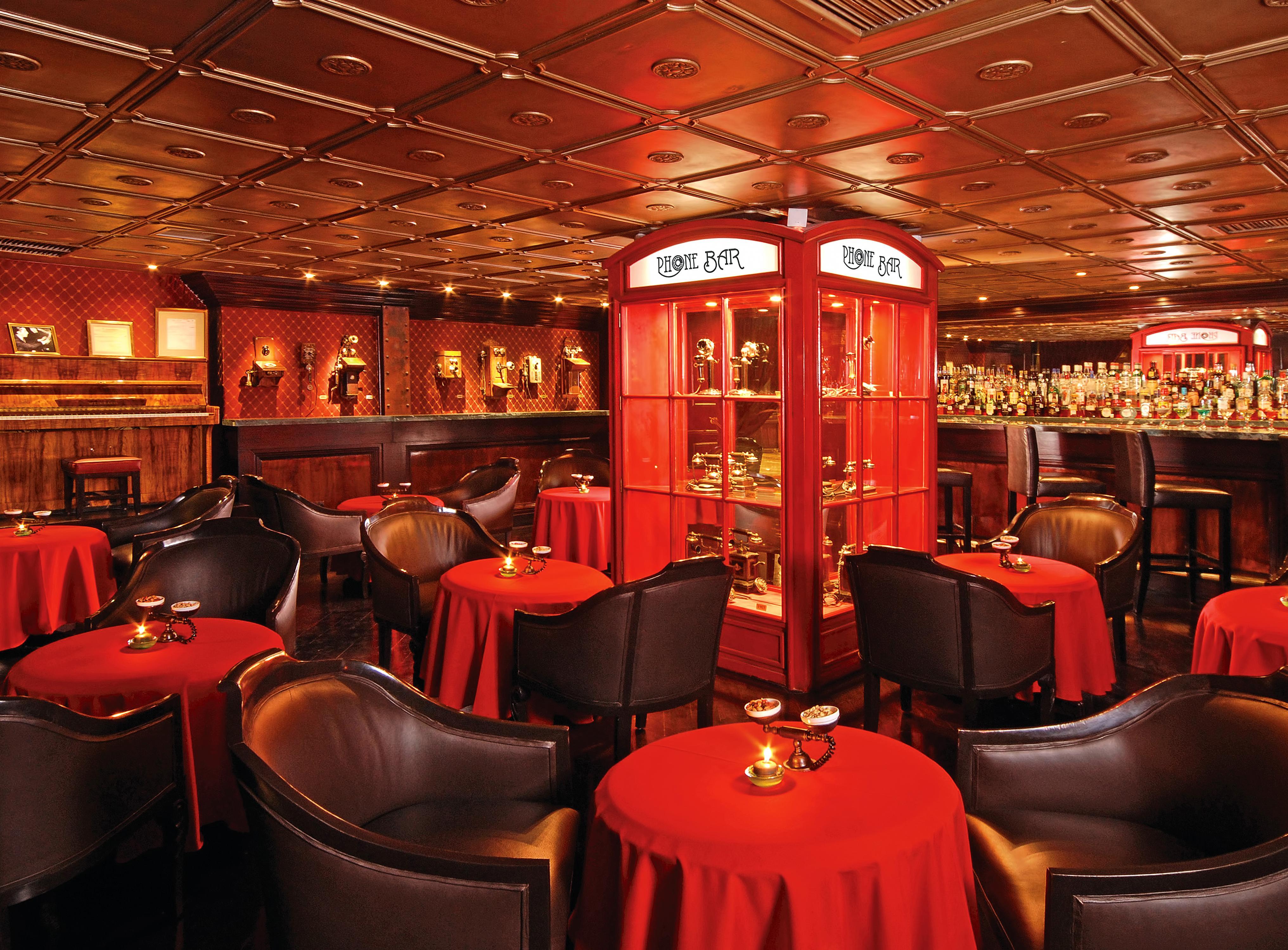 Hotel Geneve Cd De Mexico Exteriör bild The interior of the bar