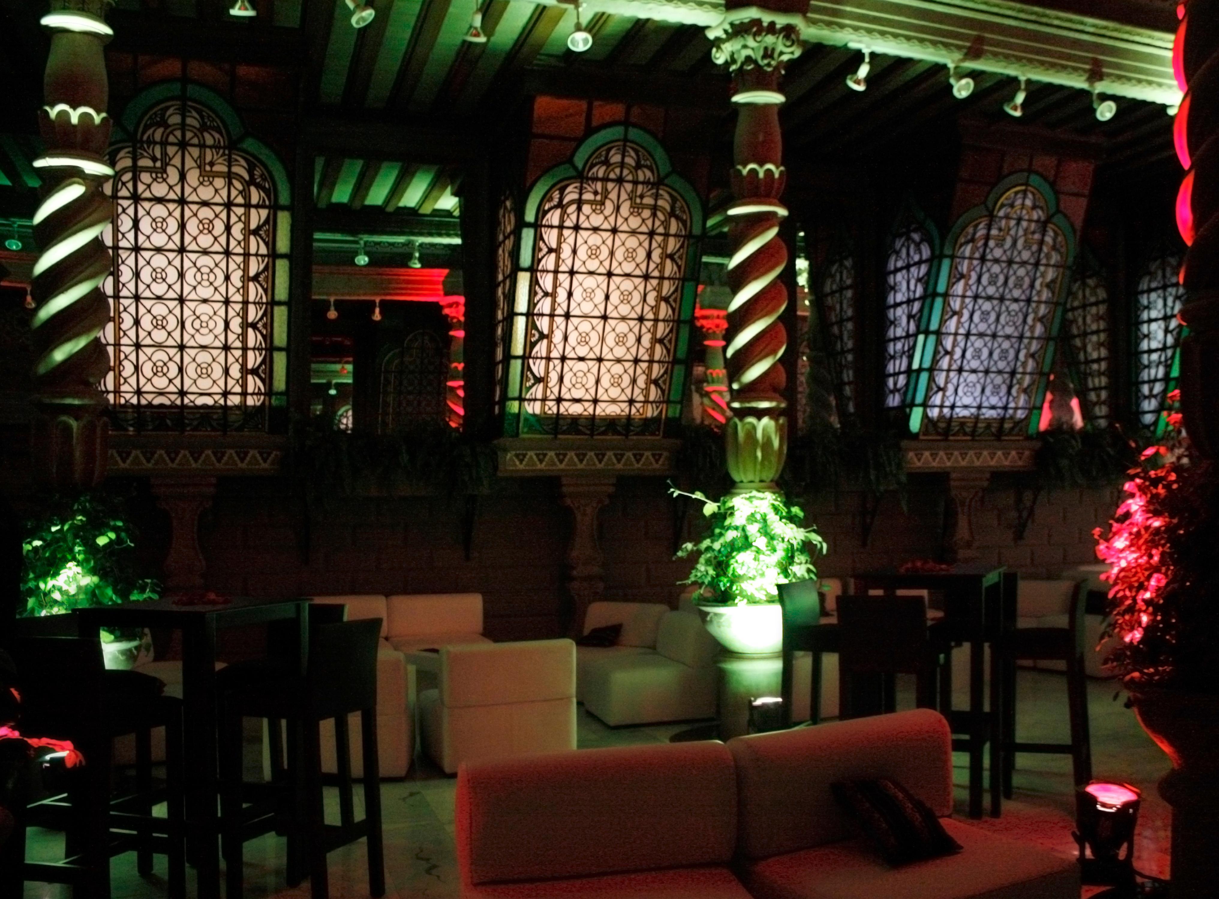 Hotel Geneve Cd De Mexico Exteriör bild The interior of the nightclub