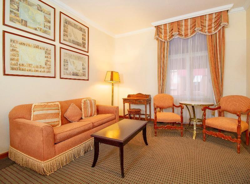 Hotel Geneve Cd De Mexico Rum bild A living room